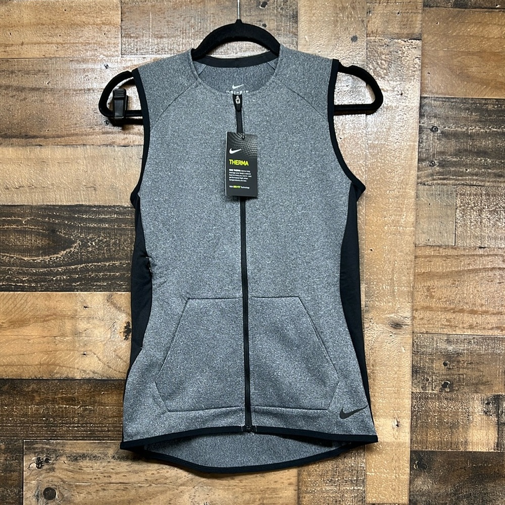 NWT Nike Dri Fit Fleece Vest Gray Black Full Zip Pocket Sleeveless Women's Sz XS